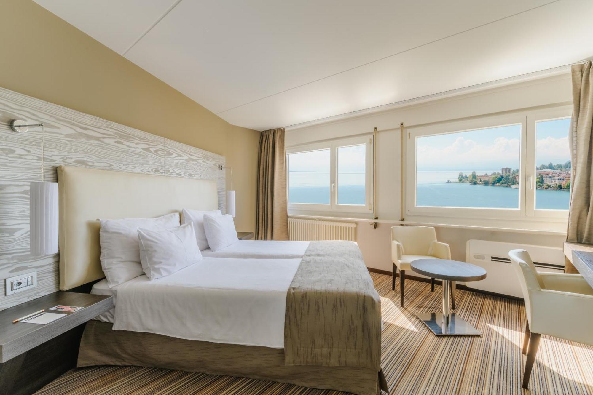 Mona Hotel 4*
