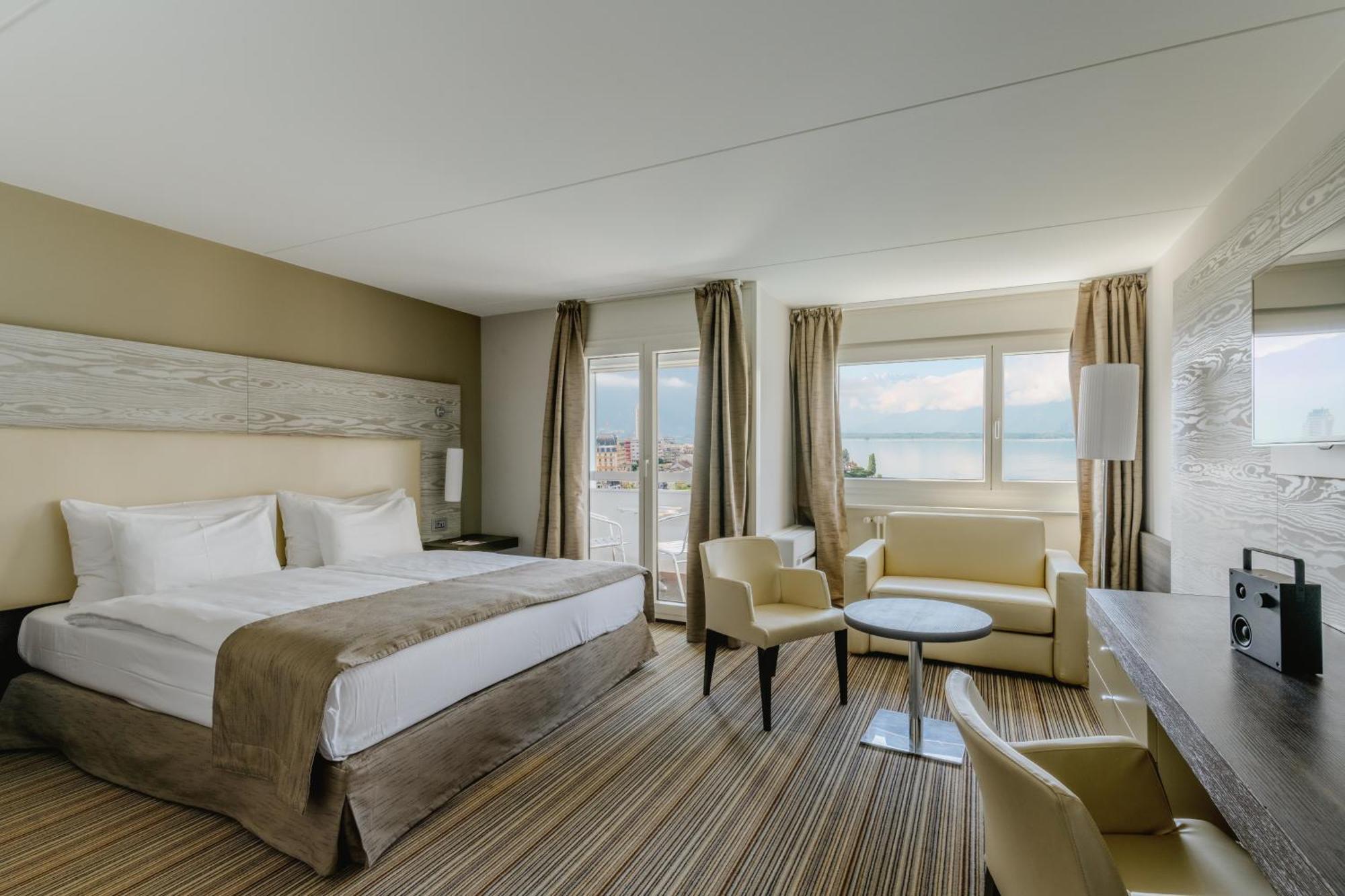 Hotel Mona 4*