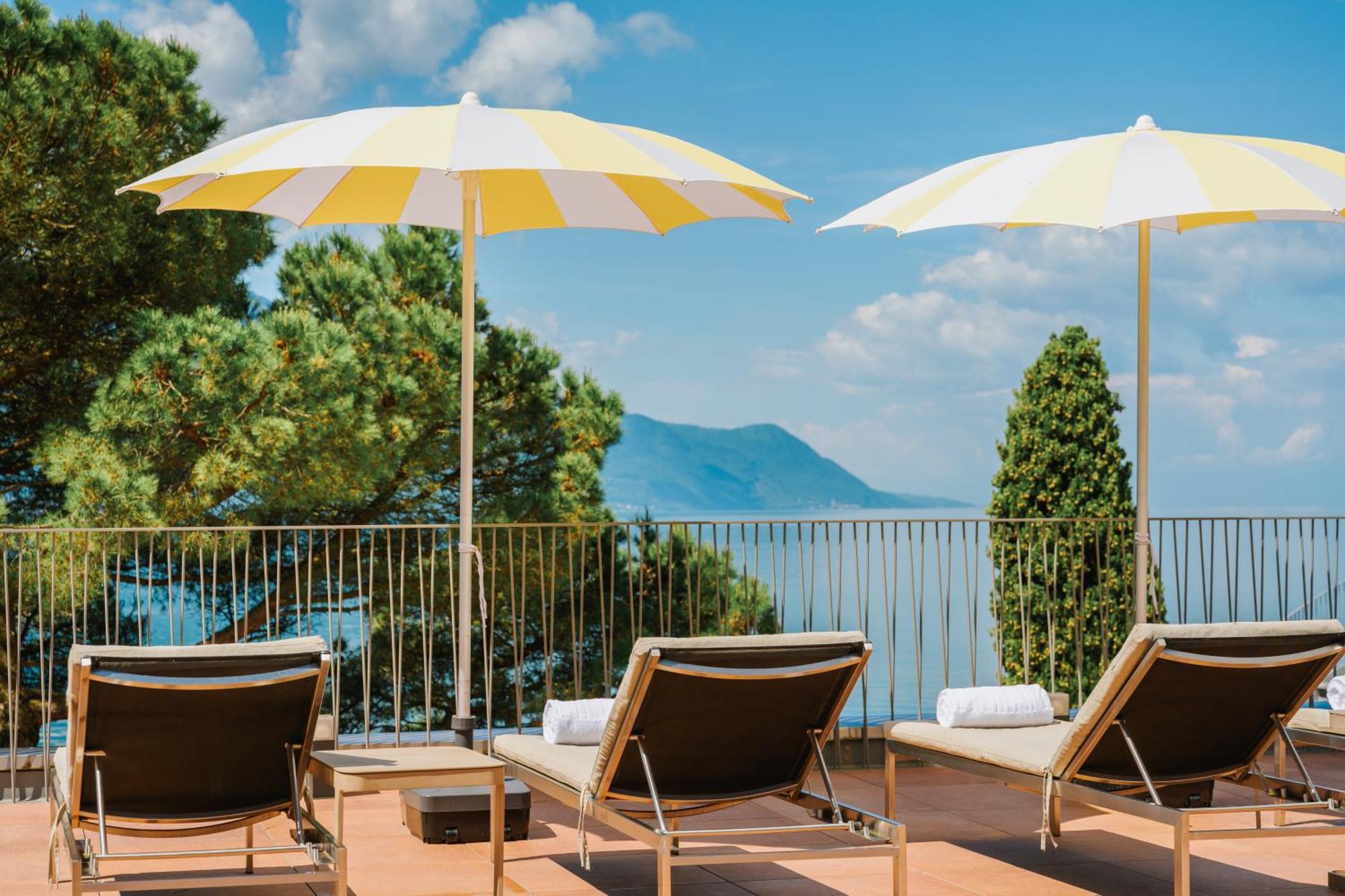 Mona Montreux